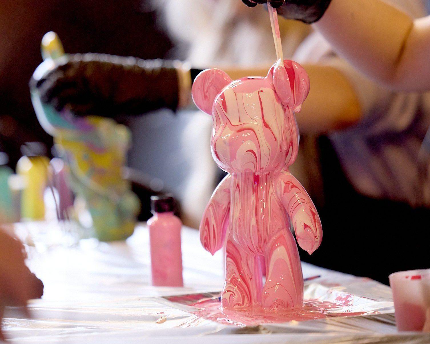 Close up of a pour art bear